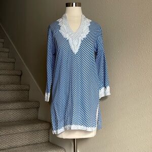 Sulu Sz 6 Blue & White stripped See through Tunic Top